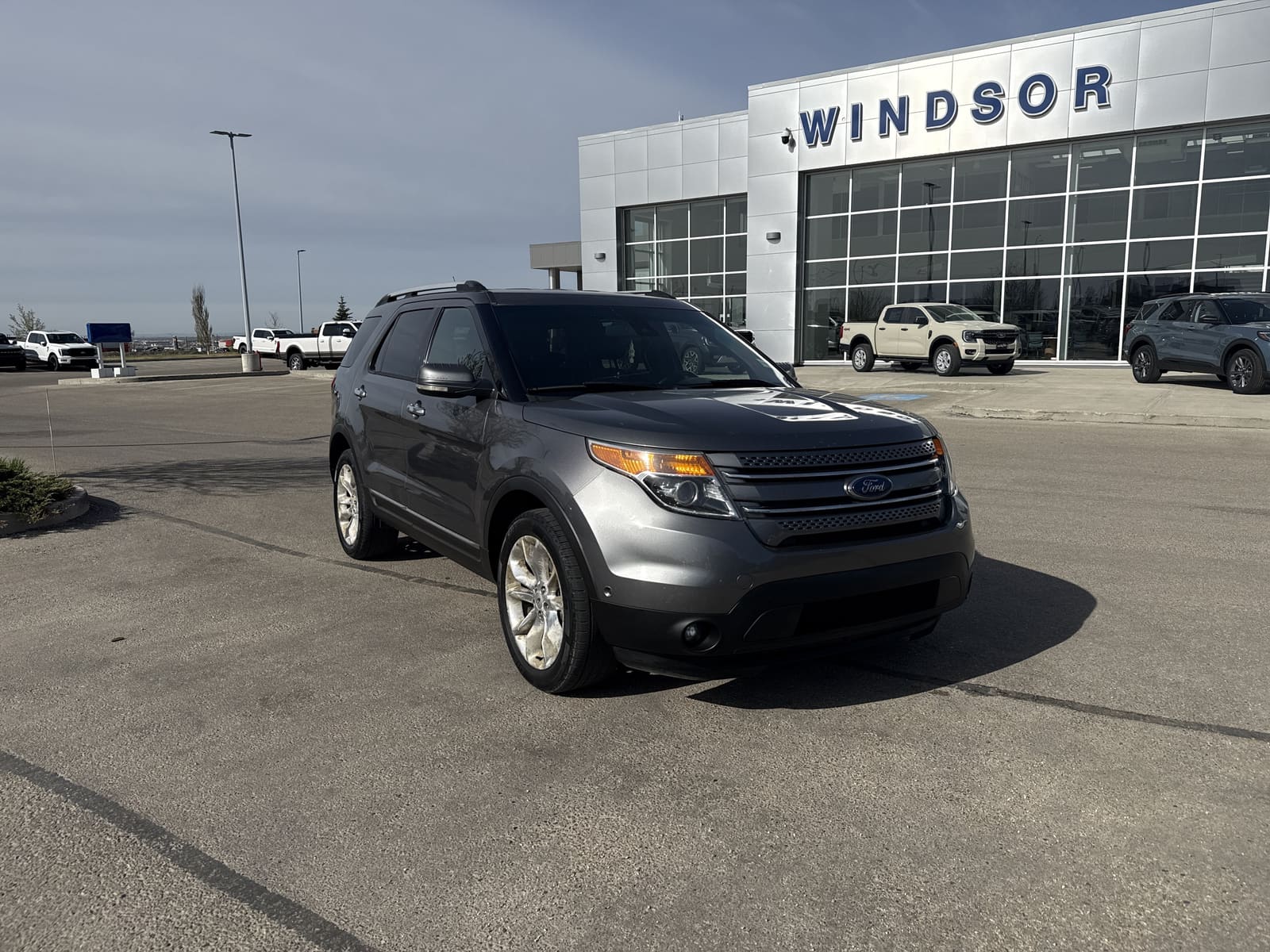 2013 Ford Explorer Limited — photo 1 of 28
