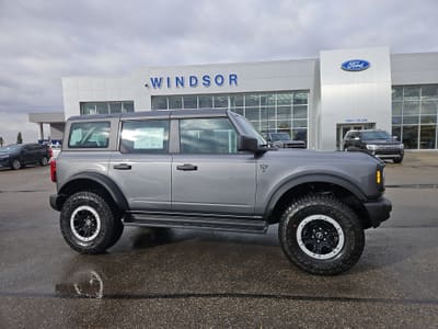 2025 Ford Bronco Base