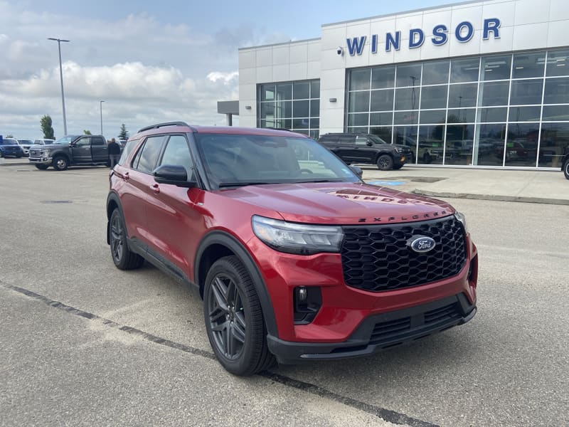 2026 Ford Explorer ST-Line