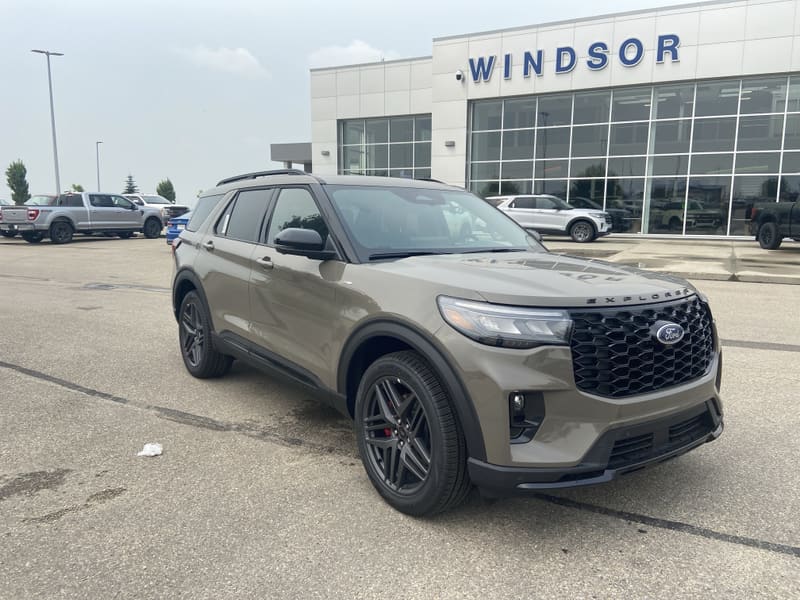 2026 Ford Explorer ST-Line