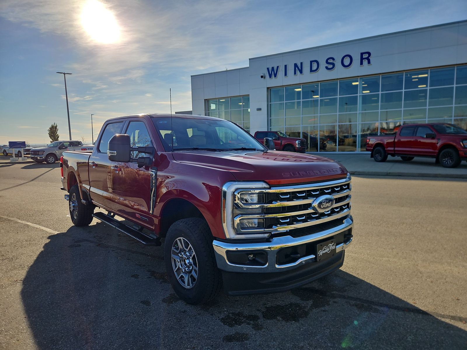2026 Ford Super Duty F-350 SRW LARIAT — photo 1 of 20