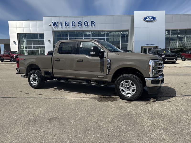 2026 Ford Super Duty F-350 SRW XLT