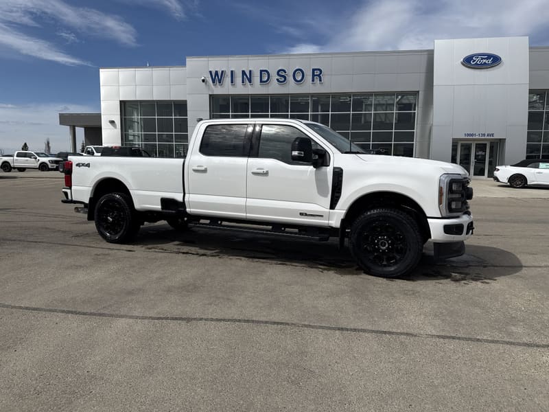 2026 Ford Super Duty F-350 SRW LARIAT