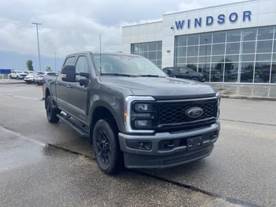 2026 Ford Super Duty F-350 SRW LARIAT