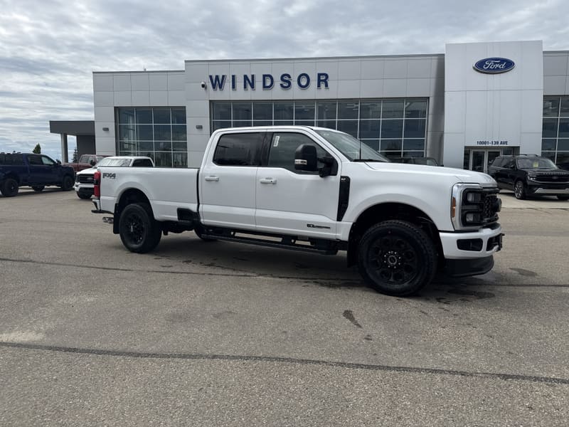 2026 Ford Super Duty F-350 SRW XLT
