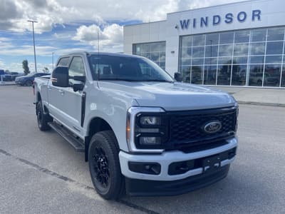 2026 Ford Super Duty F-350 SRW LARIAT
