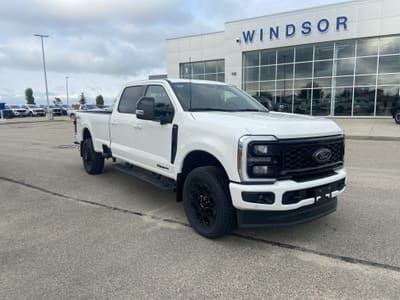 2026 Ford Super Duty F-350 SRW LARIAT