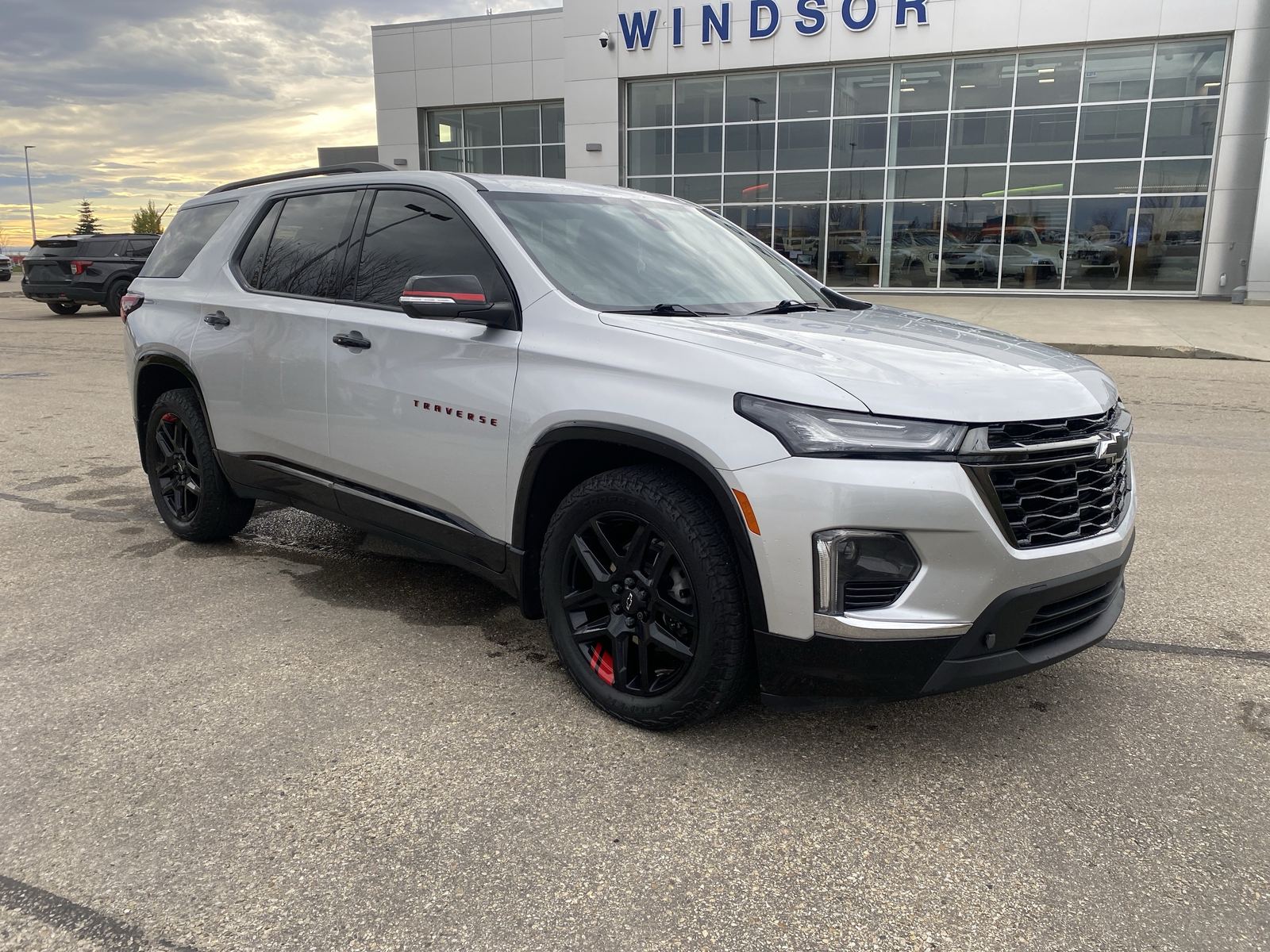 2022 Chevrolet Traverse Premier — photo 1 of 20